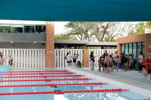 Kids preparing at swimming pool Pho3nix Kids